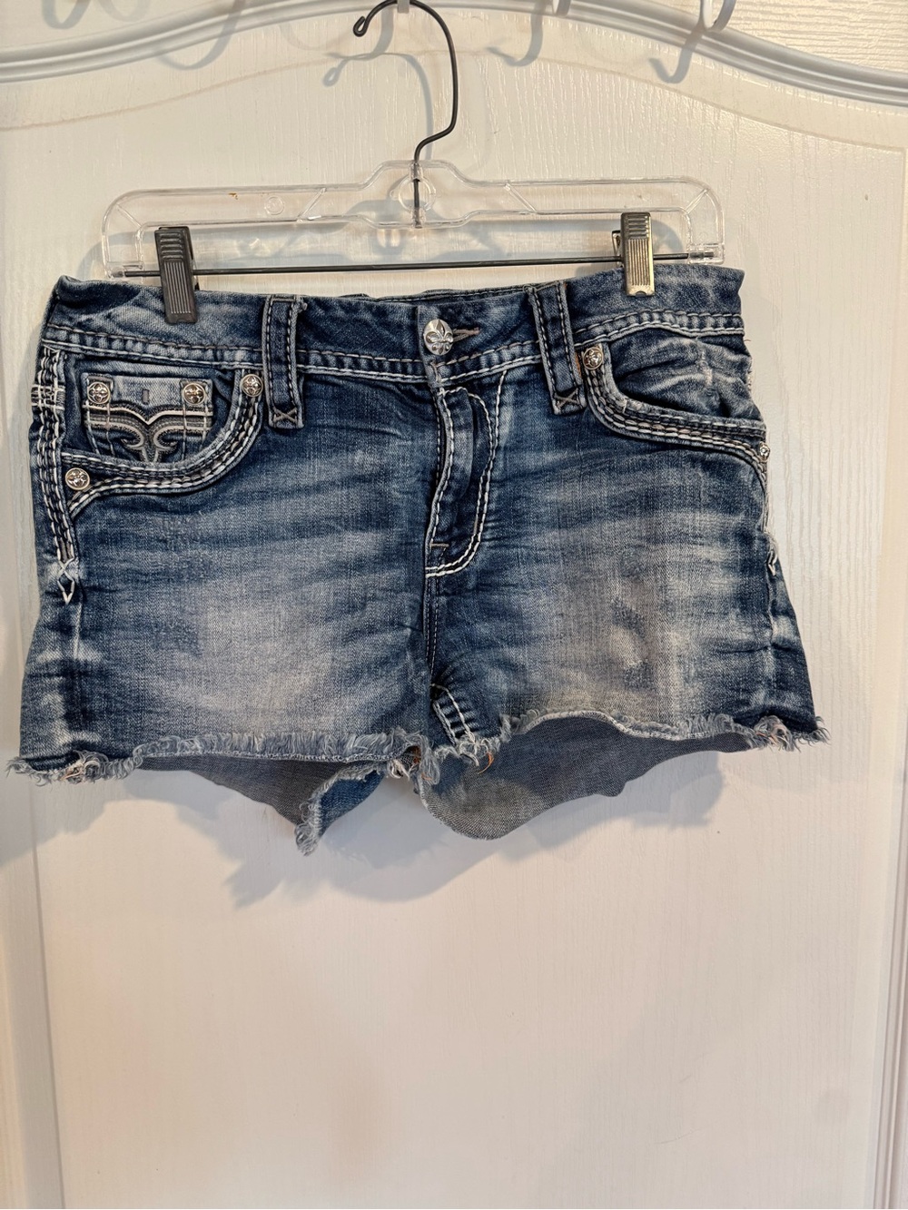 Rock Revival mid Rise ZIYALA EASY Women’s Stretch denim Jean shorts 28
